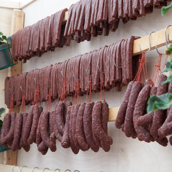 sausage-3386337_1280